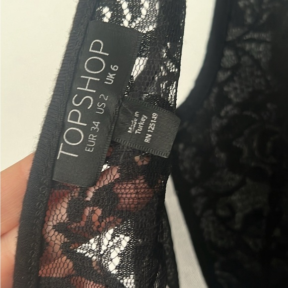Topshop Lace Bodysuit - Picture 3 of 4